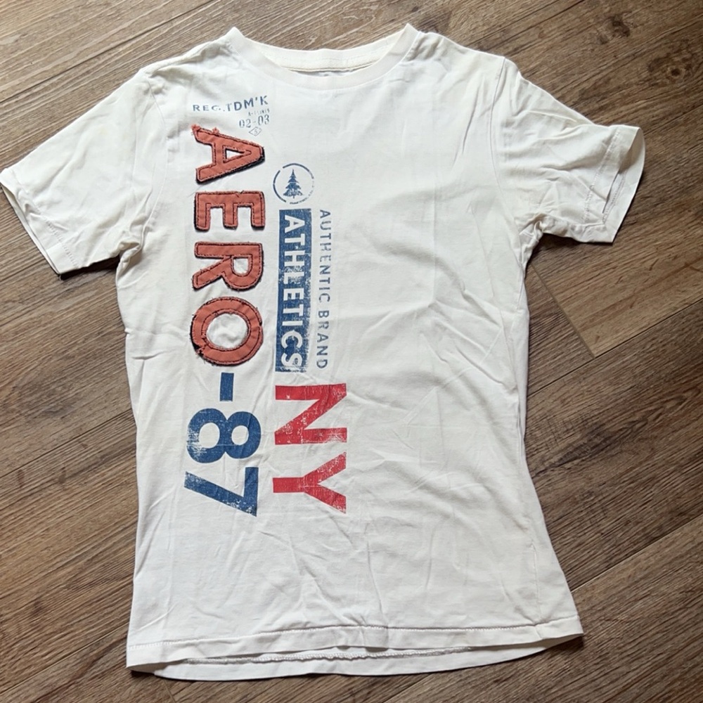 Aeropostale White Tee with Red and Blue Graphics